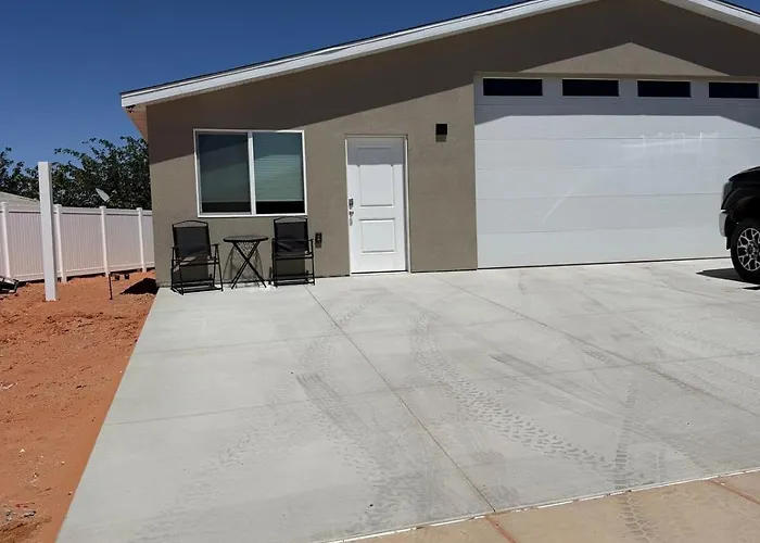 Desert View Apartment