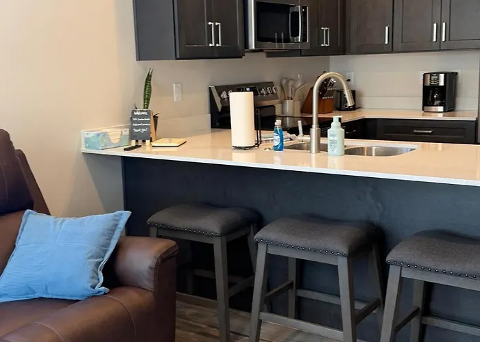 Desert View Apartment *